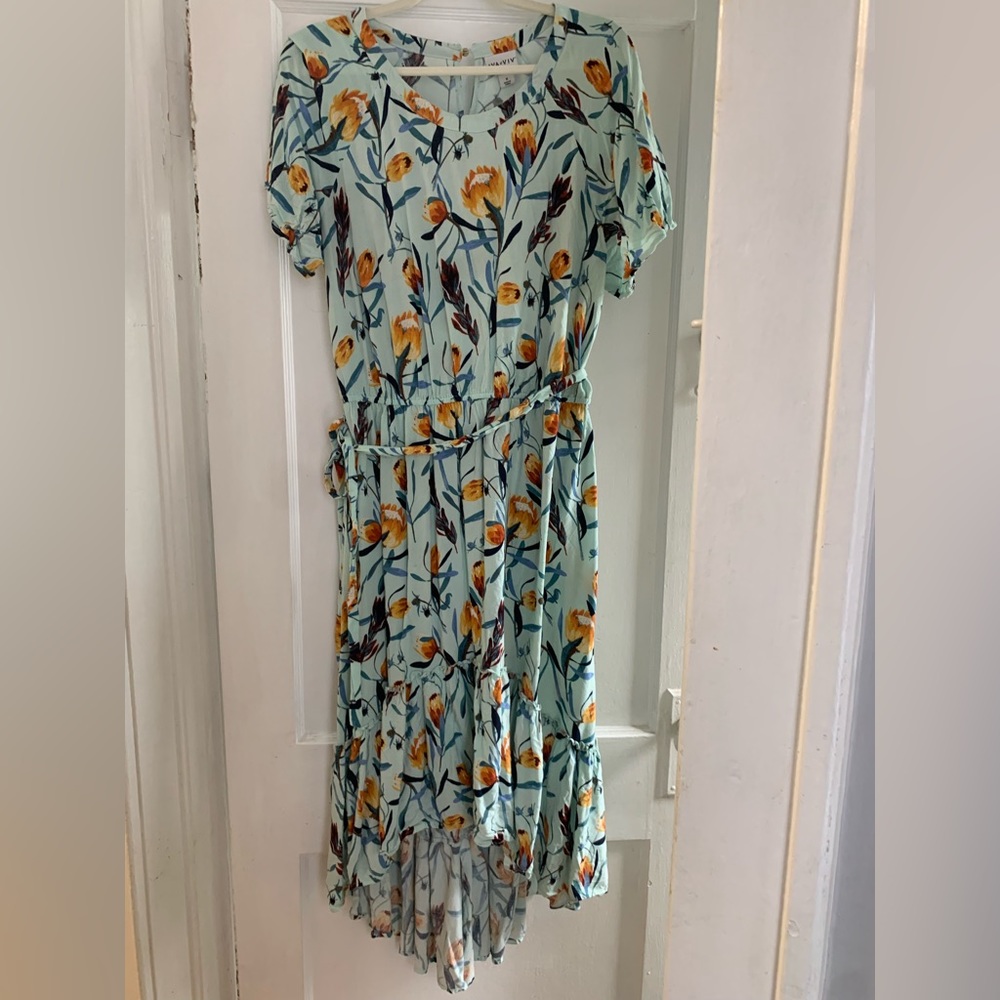 Ava & Viv 1x Light Blue Floral Asymmetrical Floral Dress
